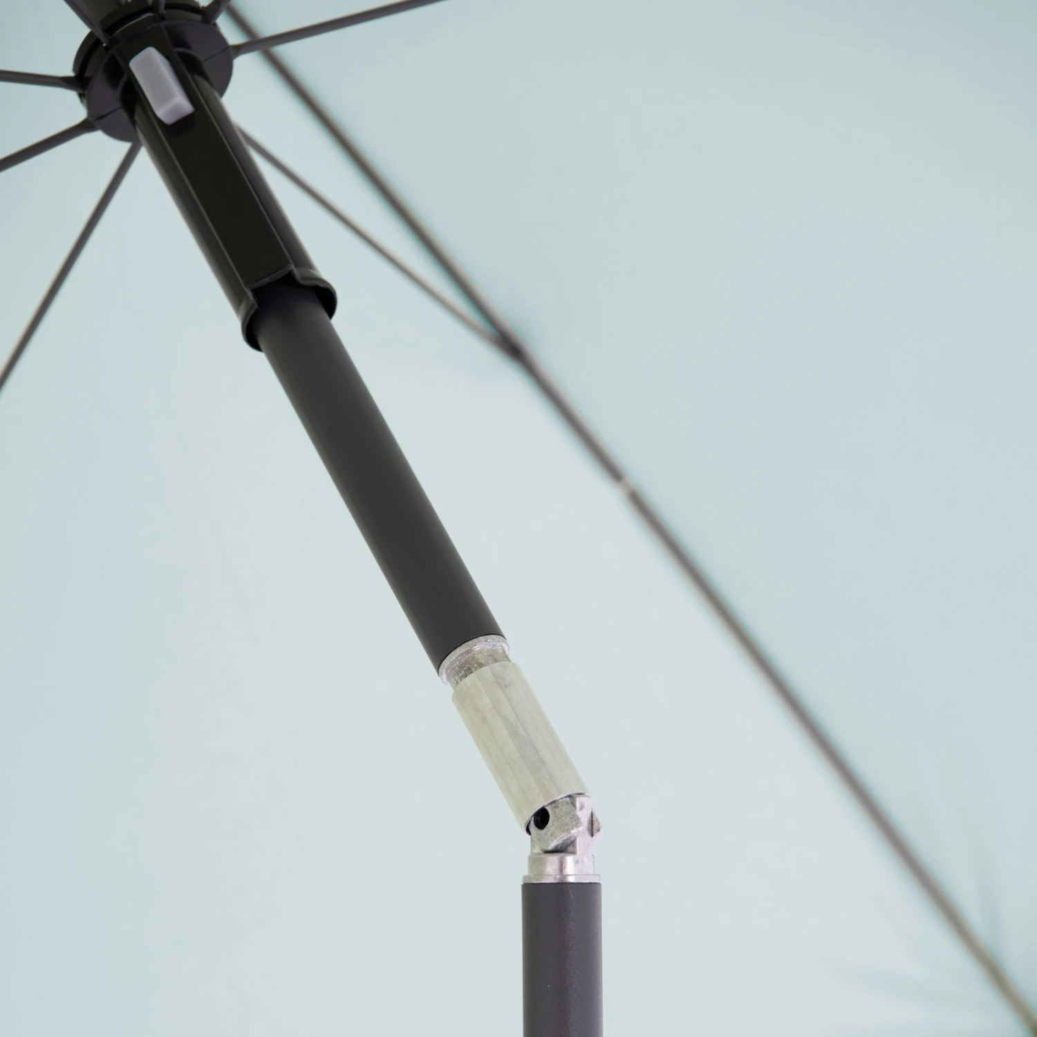 Doppler Beach-Sonnenschirm 'Como', Hellblau, Ø Ca. 160 Cm – Bild 4