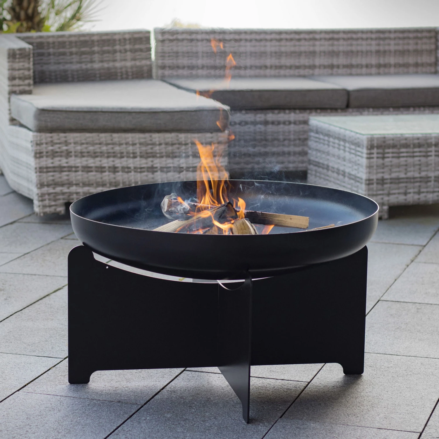 Edelstahl- Feuerstelle 'X 70', Schwarz, 40 X 75 Cm – Bild 3